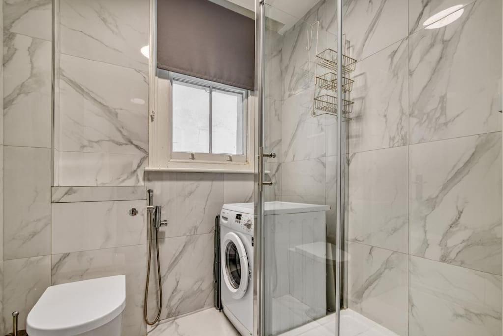 Cosy 2Br Retreat Near Paddington Station Appartement Londen Buitenkant foto